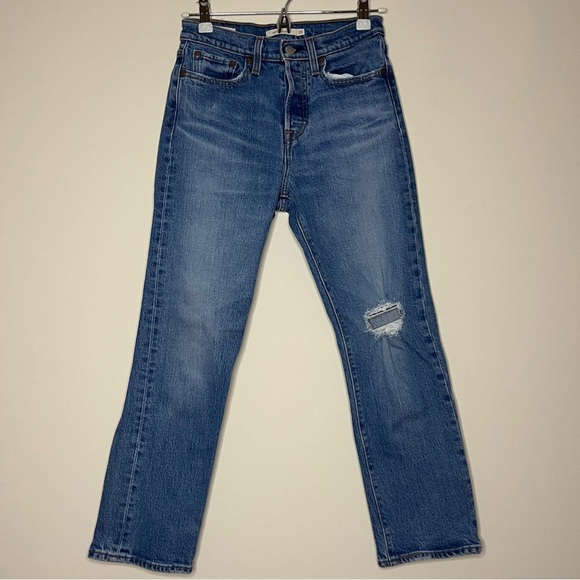 LEVI’S Premium Wedgie Straight Medium Wash Distressed Rigid Denim Jeans - Picture 5 of 15